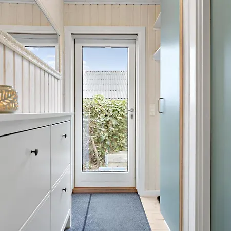 2 Bedroom In Holiday home *