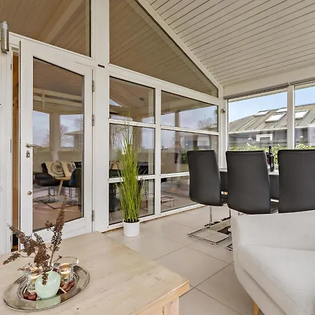 Dom wakacyjny 2 Bedroom In