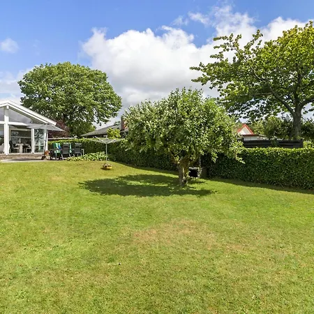 2 Bedroom In Dom wakacyjny